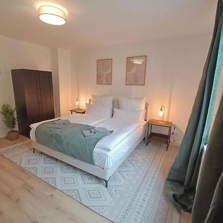 Ferienwohnung Bright And Central With 2 Beds Incl Workspace Bochum Exterior foto